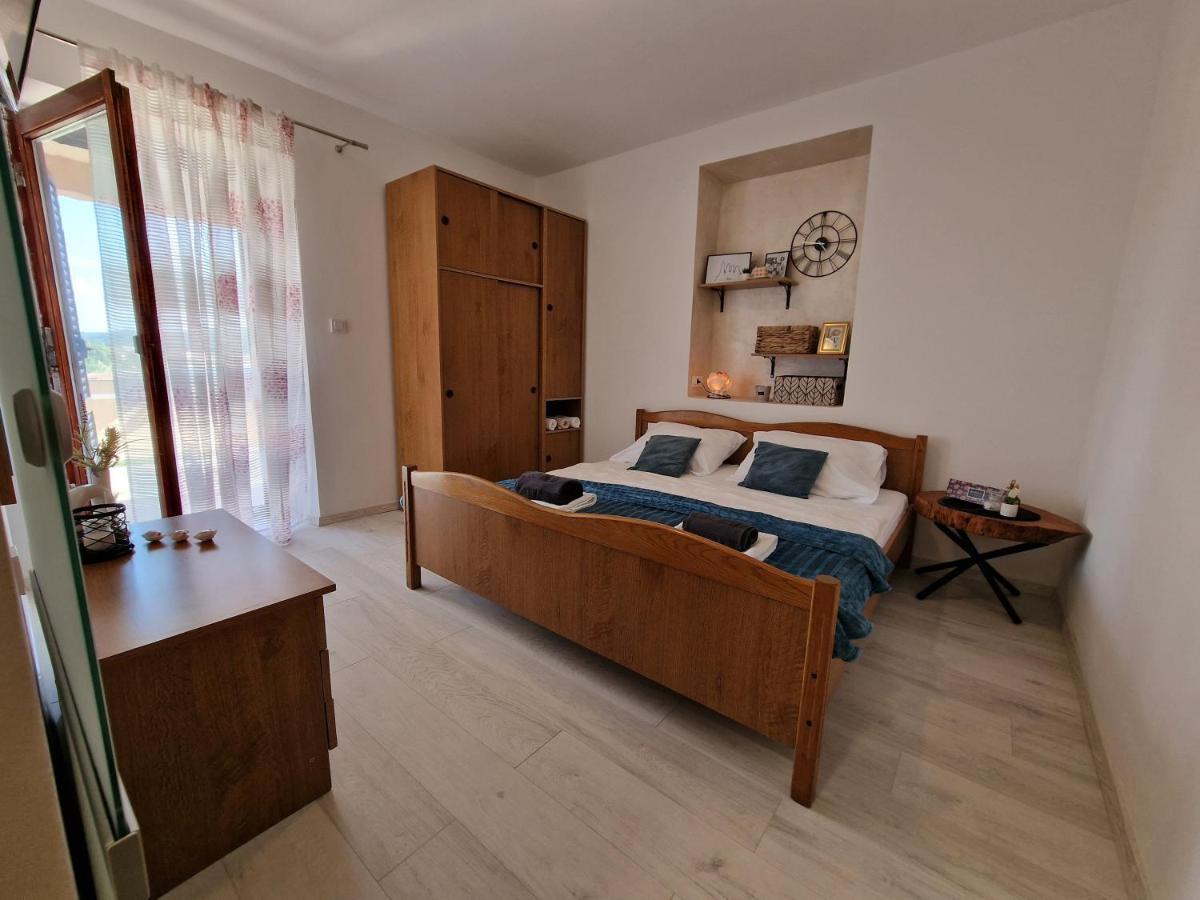 Apartments By The Sea Kampor, Rab - 5037 Eksteriør billede