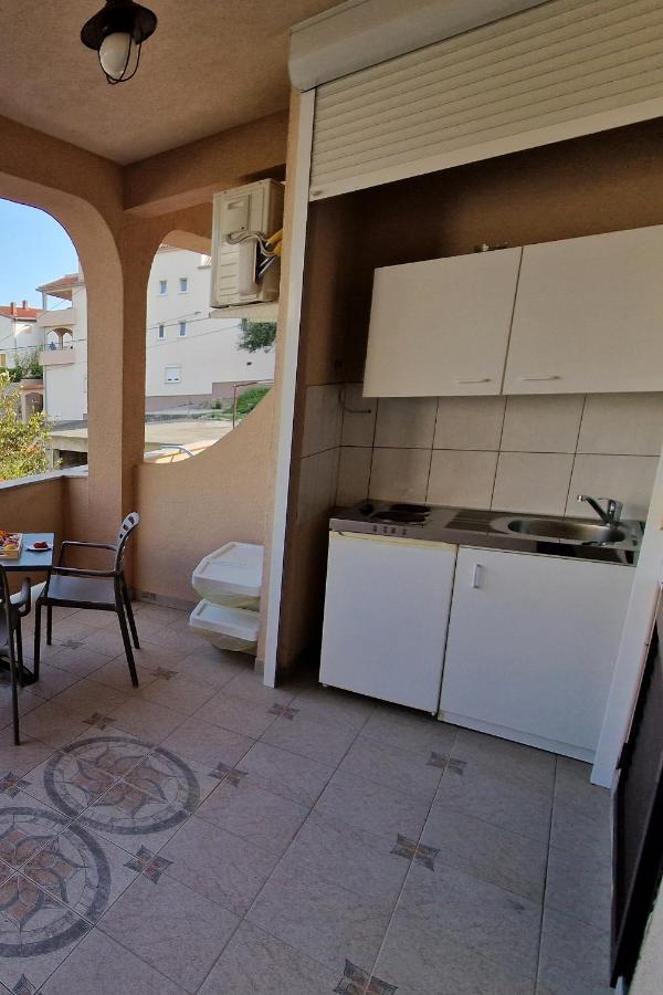 Apartments By The Sea Kampor, Rab - 5037 Eksteriør billede